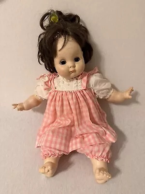 ✨Vintage Baby Doll Madame Alexander “Puddin” #3930 Open/close Eyes • $25