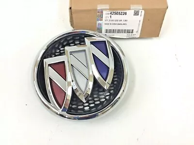 2019 2020 Buick Envision Front Grille Emblem Tri-shield Color New OEM 42505226 • $70.69