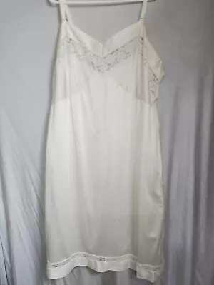 Vintage Ivory Color Nylon Slip Petticoat Size 424446 • $23