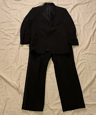 Mens Vintage Pierre Cardin 100% Worsted Wool Tuxedo 2 Piece Black 42 S • $59.99