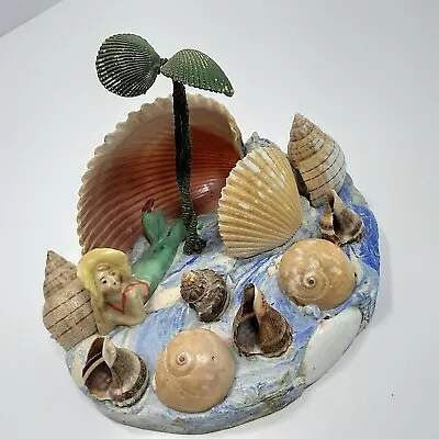 Vintage Lounging On The Beach Seashell Nautical Art Design Shelf Decor • $29.95