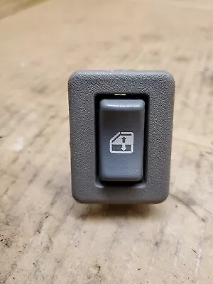 98 04 Chevy S10 Blazer GMC Jimmy Rear Window Switch TAN OEM • $15