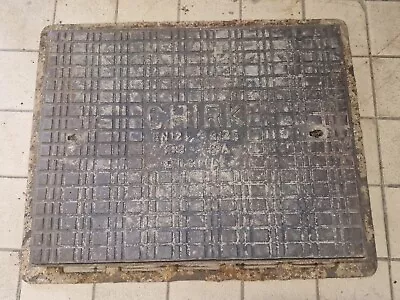£120 • Buy Cast Iron Manhole Drain Cover And Frame 630mm X 480mm EN124