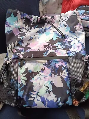 Victoria’s Secret The Live On Point Cinch-Top Backpack - Floral NOIR • $35