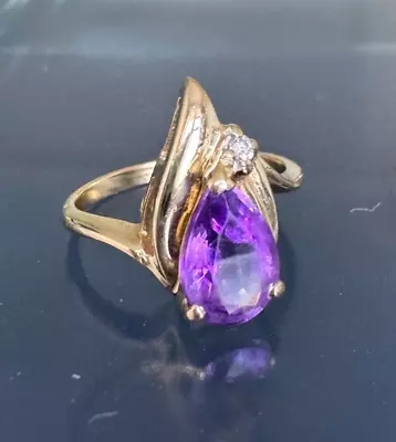 14k Yellow Gold Amethyst And Diamond Ring Size 3.5 • £240.94