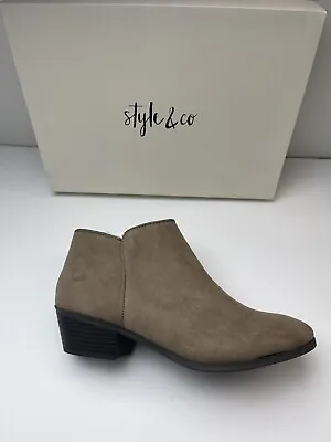 Style & Co Wiley Ankle Booties Shoes Boots Taupe Brown Micro Size 8.5 M & 7.5 W • $15.97