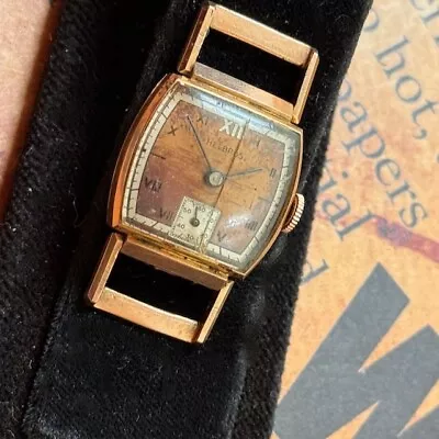 Rose Gold Fill Vintage 1940s 42mm Swing Lug Helbros Art Deco Watch Tropical Dial • $29.99