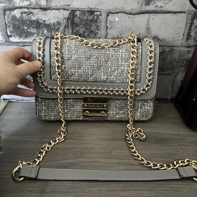 £20 • Buy Carvela ⭐️Grey & Gold ⭐️Tweed ⭐️Shoulder Bag ⭐️Great  Condition ⭐️