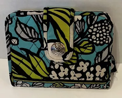 Vera Bradley  Island Blooms Small Snap Wallet Bifold Turquoise White Floral • $7.99