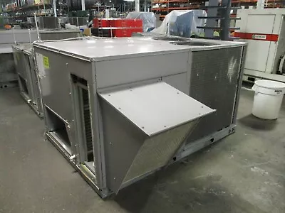 $3200 • Buy Carrier Rooftop Unit 50TC-D09A2A6A0A0A 8.5-Ton 460V MFD: 2012 Used