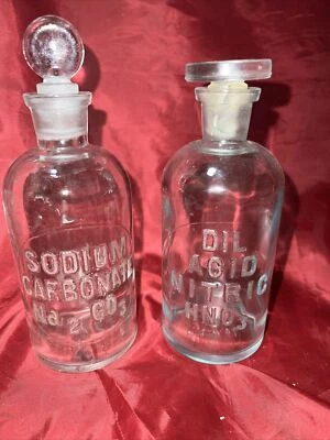 £34.65 • Buy 2 Vintage Apothecary Glass Bottles Sodium  Carbonate , Dil Acid Nitric 