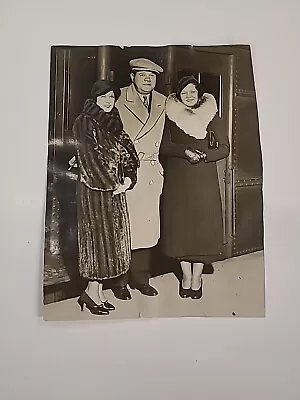 Babe Ruth With Wife And Daughter  Old Baseball Photo Coustom Framed  • $99
