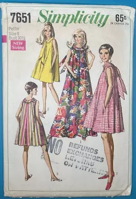 Muu Muu Front Back Bias Collar Dress Pattern Simplicity 7651 Size 6 1960's VTG • $29.74