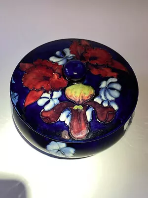 £95 • Buy Moorcroft Lidded Dresser / Powder Bowl. Cobalt Blue. Orchid Design. With Labels