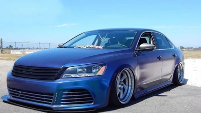 $125.04 • Buy Front Badgeless Black Gloss No Emblem Grill For VW Passat B7 3С 10-15