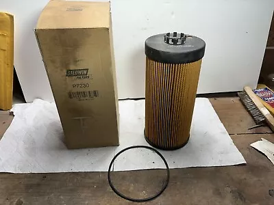 Engine Oil Filter Baldwin P7230 • $19