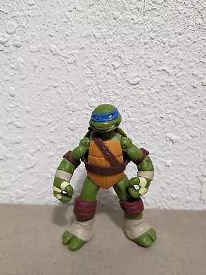 Teenage Mutant Ninja Turtles 2012 TMNT Leonardo Action Figure Viacom 4.5” Viacom • $2.49