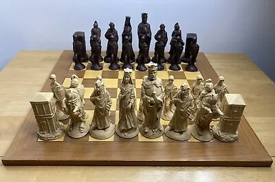Studio Anne Carlton SAC Camelot King Arthur Chess Pieces With Board Boxed • £120