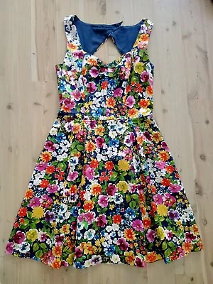 Review Dress Size 10 Fit And Flare Floral Party Race Day Wedding • $40