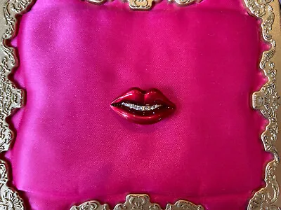 Betsey Johnson Snack Attack Red Lips Mouth Grill Magnetic Pin Brooch VERY RARE • $21.99