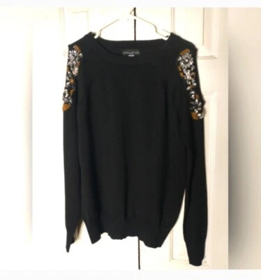$12 • Buy Zara Blouse Medium Black Shirt