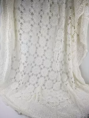 $49.99 • Buy Vintage Ivory  Crochet Lace Hand Made Tablecloth 70  Oblong