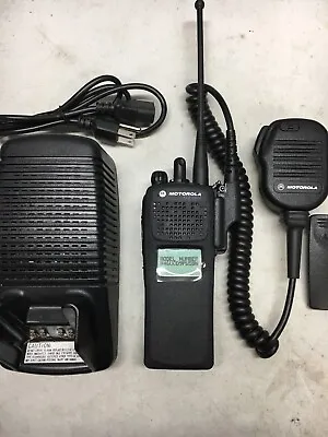 Motorola XTS2500 1.5 700 800mhz P25 Digital Radio H46UCD9PW5BN 500018-00048C-5 • $250