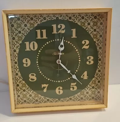 Sunbeam 70's Kitchen Wall Clock MCM Avocado Floral 8  X 8  Works Loudly • $22.99