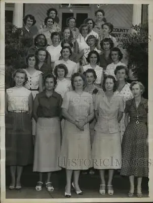 1953 Press Photo Employees Of Mobile County Welfare Department - Abna21353 • $19.99