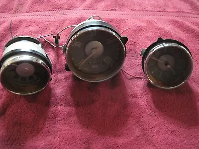 Vintage VW Volkswagen Type 3 Fastback Squareback Speedometer Clock Fuel Guage 68 • $117.76