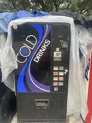 Used Vending Machine • $600