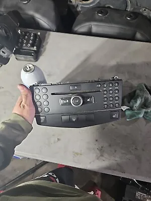 08-11 Mercedes W204 C300 C250 Navigation Command Head Unit CD Audio OEM • $180