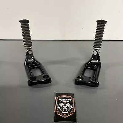 Harley Davidson Vrod Vrscdx Vrsc Nrs Passenger Pegs With Mounts 06-11 • $169