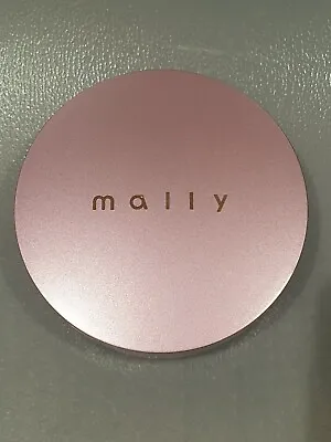 Mally Poreless Perfection Foundation In Medium 11g NEW • £16.99