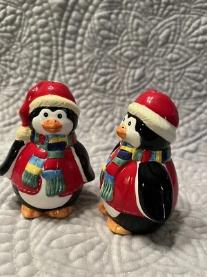 $13.50 • Buy Vintage Christmas Penguin Salt And Pepper Shakers