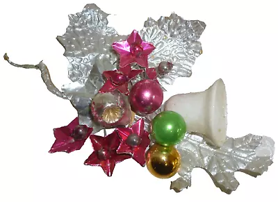 VINTAGE XMAS HANGER - 1950s - FOIL LEAVES & STARS MERCURY GLASS BALLS - Vgc • $34.95