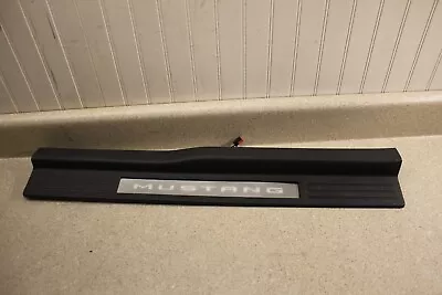 11-14 Ford Mustang Left Driver Light Up Door Sill Scuff Plate 3307 • $80.11