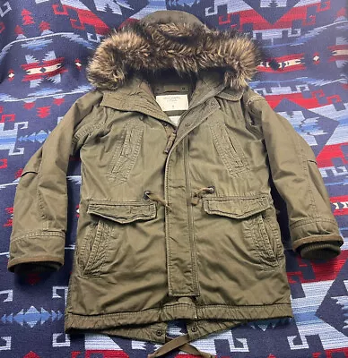 Abercrombie & Fitch Military Funnel Arctic Parka Jacket Faux Fur Hood Men’s M • $149.99