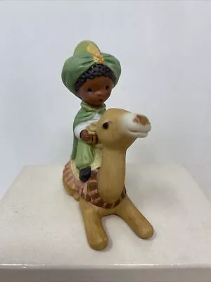 Hallmark Mary Hamilton Loving King Camel 1982 Nativity Bisque Figurine • $44.70