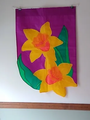 Large Spring Garden Flag Daffodil On Purple Heavy-duty 2-sided 27  X 40   • $6.50