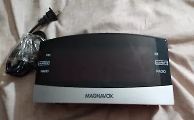 Magnavox Bluetooth MR41806BT Dual Alarm Digital Clock Radio • $17