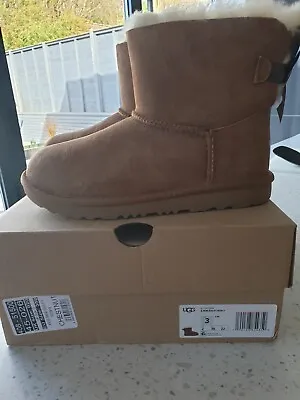 Ugg K Mini Bailey Bow Ll Boots Kids UK 2 • £80