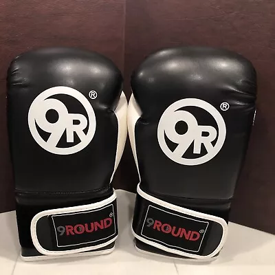 9Round 10 Ounce Unisex Fitness Boxing Gloves Blk/White W/ Knuckle Padding • $22