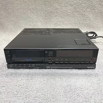 Sony EV-S700U Video8 8mm Digital DAV VCR Stereo Broadcast Ready • $249.99