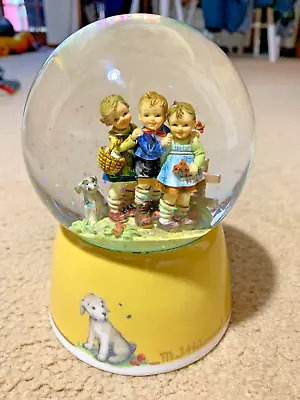 M. J. Hummel Musical Water Globe   Follow The Leader   Tested Works • $19.99