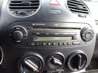 Radio Recevier W/monsoon Vw Beetle Convertible (type 1) 08 09 10 • $163.30