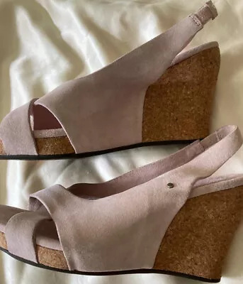 *READ* UGG Hazel Light Pink Suede Leather Women's Slingback Wedge Sandals 9.5 • $27.50