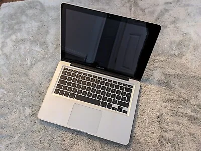 Apple MacBook Pro 13.3  (500GB Intel Core I5 3rd Gen 4GB RAM • £39
