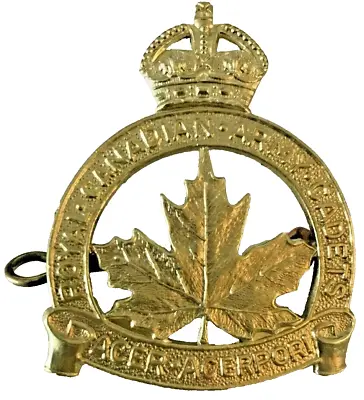 Vintage Royal Canadian Army Cadets Cap Badge With Kings Crown WWII • $8.95