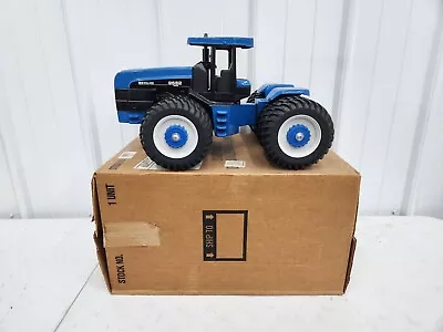 Vintage Original 1/16 Scale Models New Holland Versatile 9682 4x4 Toy Tractor  • $569.99